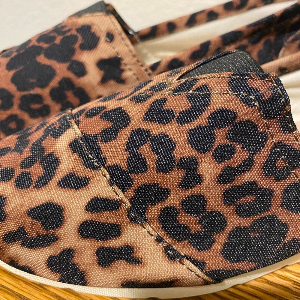 Charlie Paige Leopard Print Canvas Ballet Shoes - Picture 3 of 11